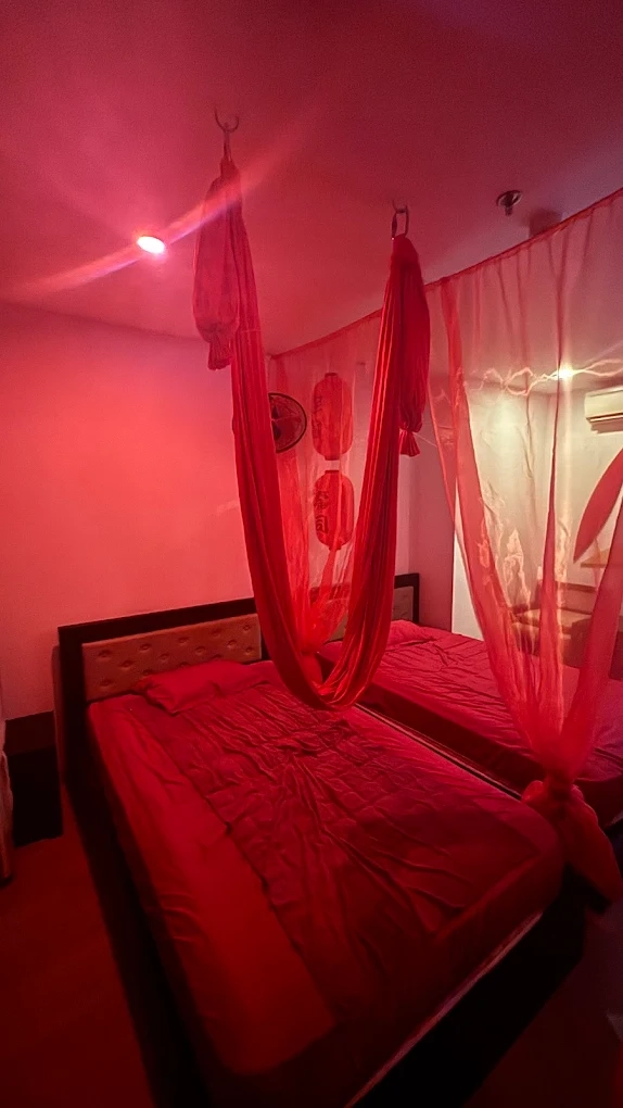 다낭 빨간그네 마사지 - 독보적인 시그니처 그네 코스와 이프로의 프라이빗 VVIP 케어