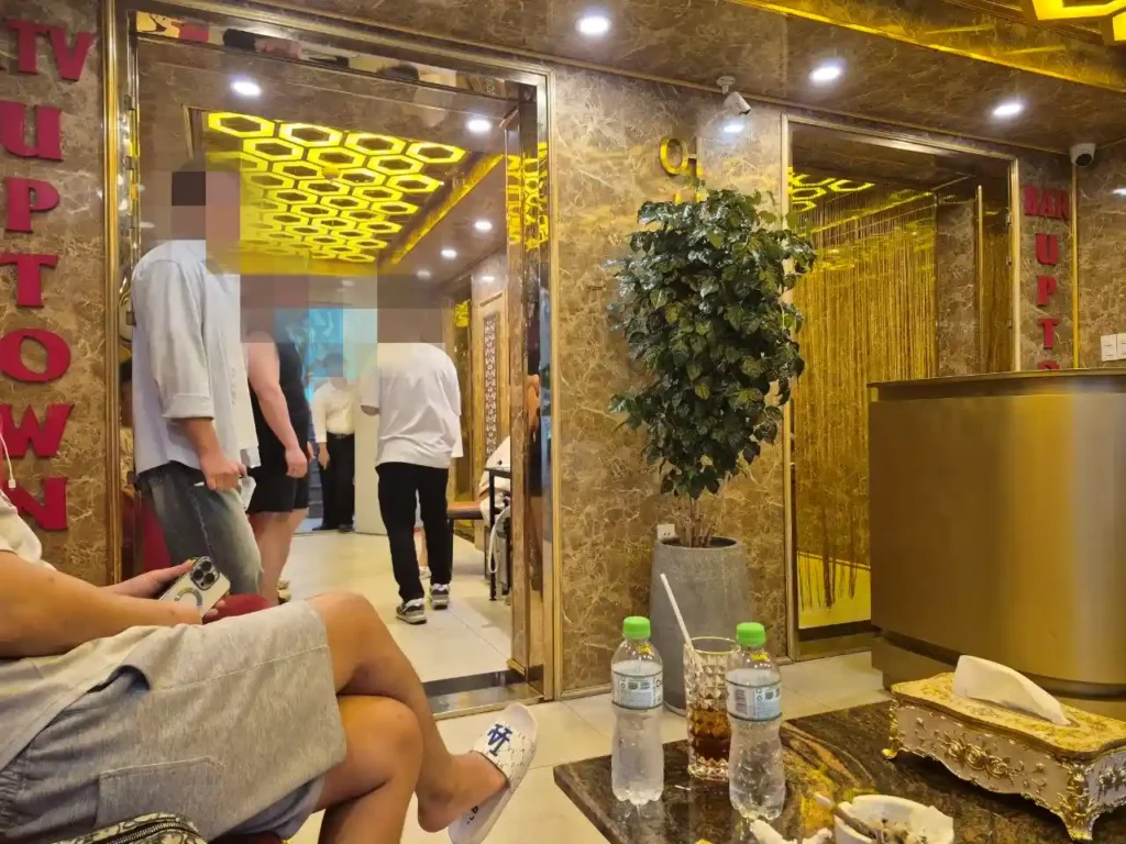 다낭 업타운 가라오케 위치 미케비치 권역 - 주요 호텔 리조트 접근성